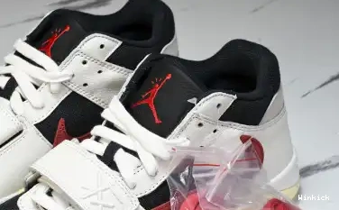 The Jordan Check Travis x FZ8117-101 Cut Scott 0705